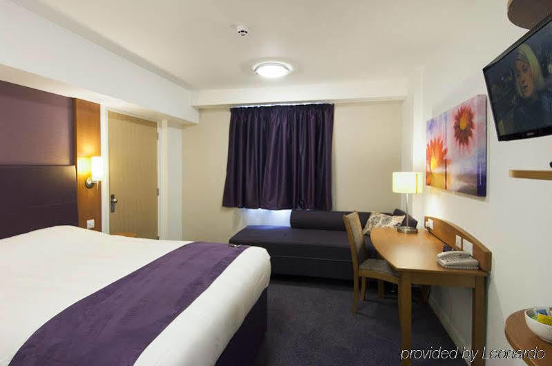 Hotel Wheatsheaf By Chef & Brewer Collection à North Waltham Extérieur photo